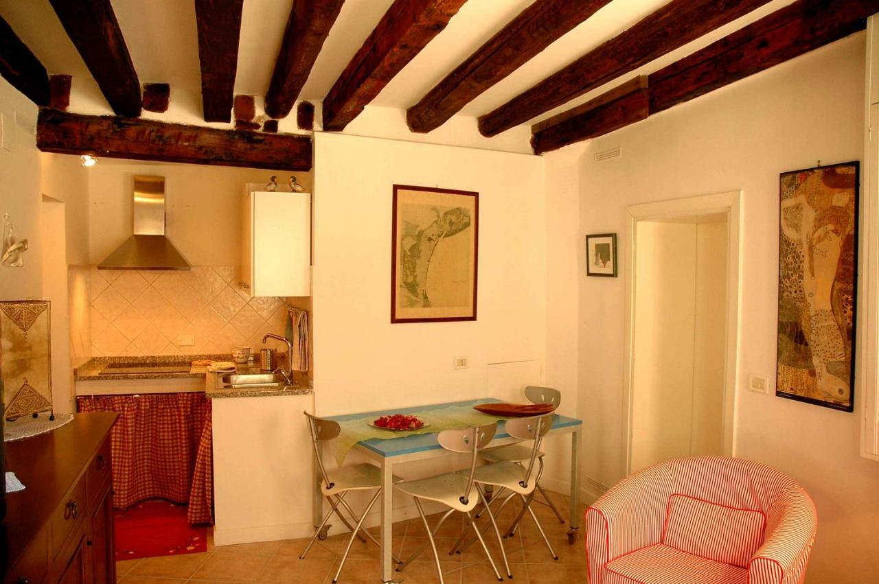 1410 Castello Apartamento Veneza Exterior foto